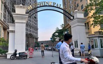 Chung cư Sunshine Palace với gần 1.000 người bị phong tỏa