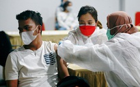Nhật Bản tiếp tục san sẻ vắc-xin Covid-19 cho châu Á