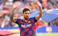Messi khóc trong buổi họp báo chia tay Barcelona