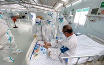 Bộ trưởng Y tế kêu gọi nhân viên y tế quyết tâm, nỗ lực hơn để chống dịch Covid-19