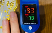 Máy đo nồng độ oxy máu SpO2, dùng thế nào để chỉ số không sai lệch?