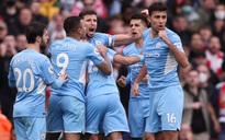 Man City tan tác vì Covid-19, Pep Guardiola tuyên bố vẫn đua vô địch