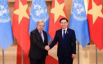 Chủ tịch Quốc hội Vương Đình Huệ hội kiến Tổng Thư ký Liên Hiệp Quốc António Guterres