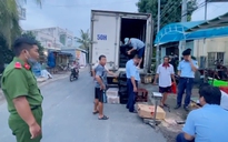 Tài xế quê Quảng Bình bị bắt quả tang chở hàng lậu ở An Giang
