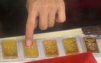 Giá vàng hôm nay 18-11: Vàng SJC giữ giá cao dù thế giới giảm mạnh