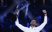 Djokovic san bằng kỷ lục của Federer tại ATP Finals
