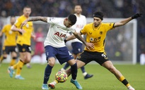 Tottenham gây thảm họa, Ngoại hạng Anh nóng bỏng khó lường