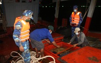Cảnh sát biển bắt giữ 2 tàu cá chở 170.000 lít dầu trái phép