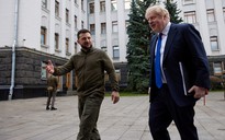 Nhận "hàng nóng" từ Anh, Tổng thống Ukraine nói về "lối thoát xung đột duy nhất"
