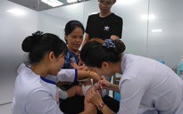 "Lá chắn" vắc-xin phòng bệnh truyền nhiễm