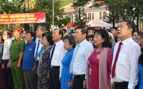 Lãnh đạo TP HCM chào cờ kỷ niệm 75 năm Ngày Thương binh - Liệt sĩ tại Côn Đảo