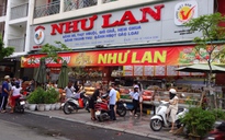 Bánh trung thu thượng hạng NHƯ LAN sẵn sàng phục vụ khách.