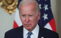 Thông báo “hào phóng” của Tổng thống Biden gây lo ngại