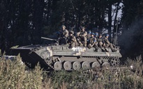 Ukraine phản công dồn dập,thông báo "giành lại 2.000 km vuông đất"