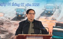 CLIP: Thủ tướng phát lệnh khởi công đồng loạt 12 dự án thành phần cao tốc Bắc - Nam