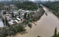 Chín "dòng sông khí quyển" liên tiếp dội xuống California