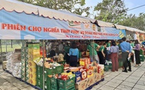 Những phiên chợ nghĩa tình