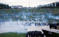 Cảnh sát quét sạch người biểu tình, bắt 400 "kẻ bạo loạn" ở Brazil