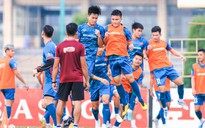 Làn gió mới hàng tiền vệ của tuyển Việt Nam
