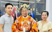 Đầu tư trang phục đúng sử Việt, ông bầu IDECAF lùng sục khắp miền Trung