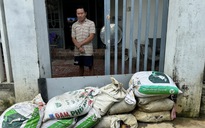 Vụ bùn ùn ùn tràn vào nhà dân ở Đà Nẵng: Mỏi mòn chờ hỗ trợ