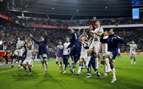 EURO 2024: Ý thở phào giành vé, HLV Czech gây sốc