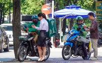 Hàng xuyên biên giới lấn át thị trường Việt