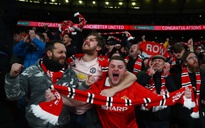 Cảm xúc vỡ òa đêm đăng quang League Cup của Man United