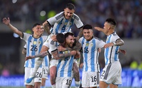 Argentina đè bẹp Curacao 7-0, Messi lập hat-trick vượt mốc 100 bàn
