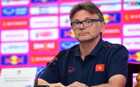 HLV Troussier: “Có 14, 15 cầu thủ U20 Việt Nam vào danh sách SEA Games 32”