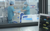 Dịch COVID-19 hôm nay: Xuất hiện bệnh nhân nặng phải thở máy
