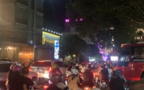 Phú Quốc kẹt xe gần 2 km vì "đại gia" khai trương thẩm mỹ viện