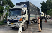 Chủ tịch tỉnh Bình Định yêu cầu chấm dứt tình trạng xe quá khổ, quá tải