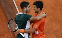 Alcaraz chạm trán Djokovic, chung kết sớm ở Roland Garros 2023