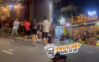 Các du khách đánh nhau với nhóm chạy xích lô gây náo loạn ở Huế