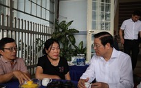 Trưởng Ban Nội chính Trung ương thăm hỏi gia đình các liệt sĩ trong vụ khủng bố ở Đắk Lắk
