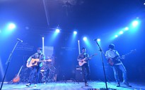 Bấp bênh nhóm nhạc Việt Nam