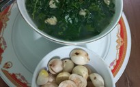 Canh rau tập tàng gợi miền thương nhớ