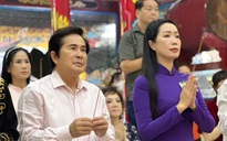 Nghệ sĩ TP HCM xúc động dịp lễ Vu Lan tại chùa Nghệ sĩ