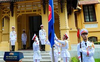 Trang trọng lễ Thượng cờ ASEAN tại Hà Nội