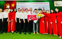 Agribank chi nhánh Phú Quốc trao thưởng cho khách hàng trúng giải