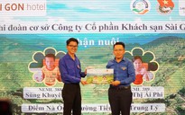 Thêm 150 học sinh được chăm lo từ "Cùng nhau nuôi em Mường Lát"