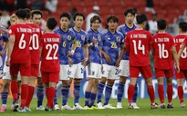 HLV tuyển Nhật Bản bất ngờ trước màn trình diễn của tuyển Việt Nam