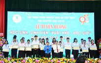 Trao 580 suất học bổng cho con em ngành cao su