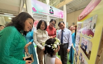 Trẻ mầm non đọc thơ, kể chuyện về Bác Hồ ở ngày hội "Hoa bé ngoan"