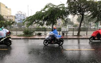 Chiều nay, nhiều nơi ở TP HCM mưa to