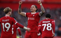 "Tam tấu" bùng nổ, Liverpool vượt lên ngôi đầu Ngoại hạng Anh