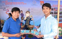 Cho chim trĩ nghe nhạc để... gia tăng sản lượng trứng!