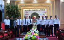 Chủ tịch Quảng Nam chúc Tết Vùng Cảnh sát biển 2