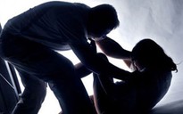 Khởi tố nam thanh niên lẻn vào nhà hiếp dâm cô gái trẻ